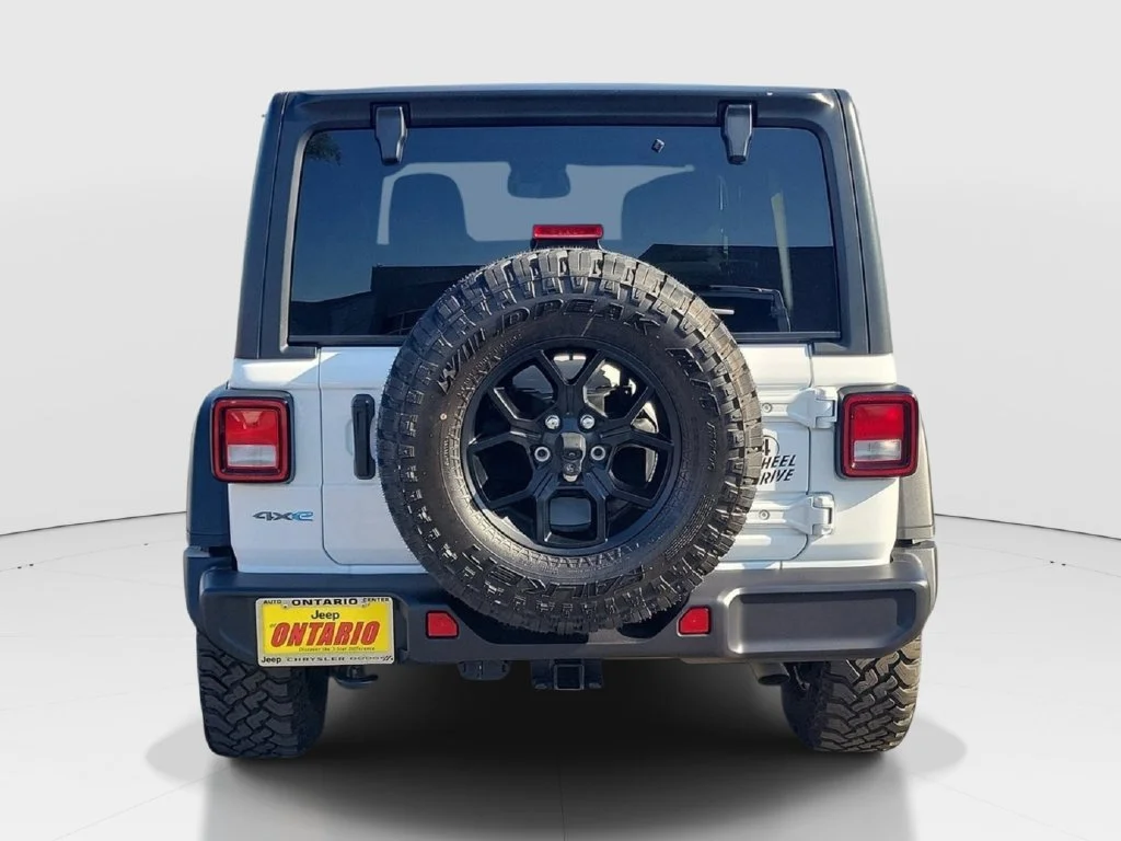 Certified Used 2025 White Jeep Willys 4xe image 6