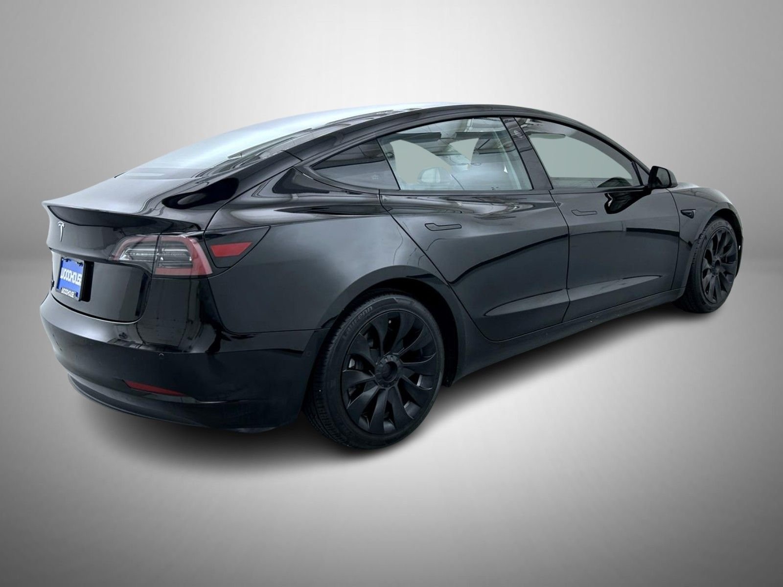 Used 2021 Black Tesla Standard Range Plus image 5