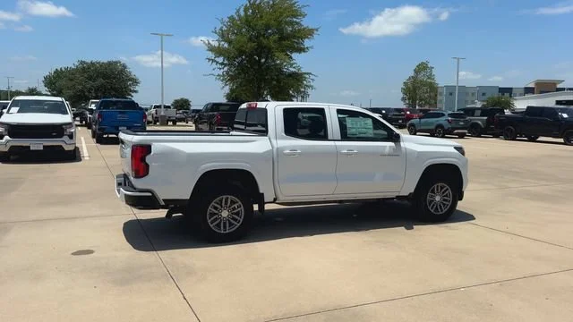 2026 Chevrolet Colorado LT - Photo 9