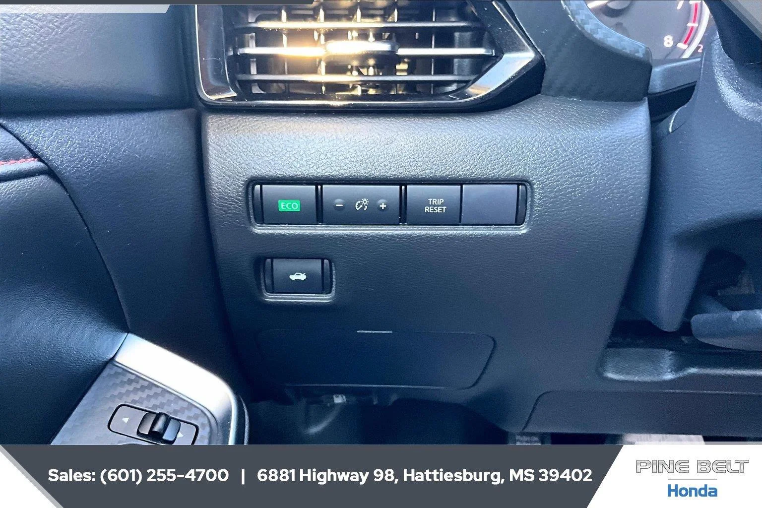Used 2025 Gun Metallic Nissan SR image 22