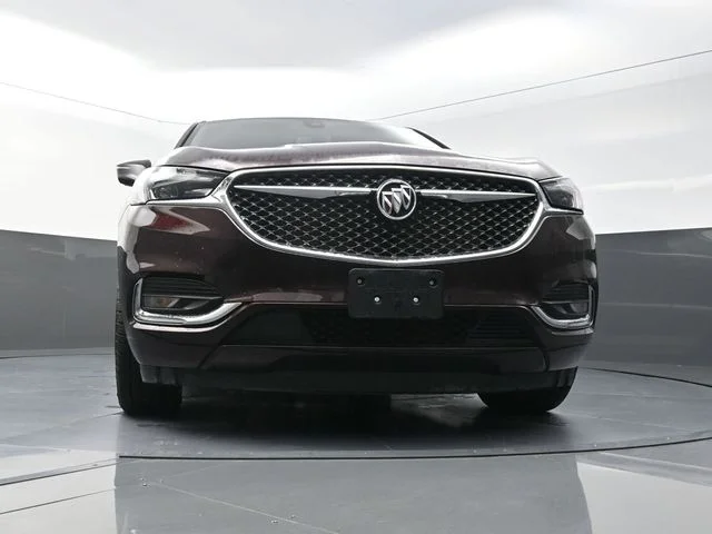 Used 2020 Red Buick Avenir image 32