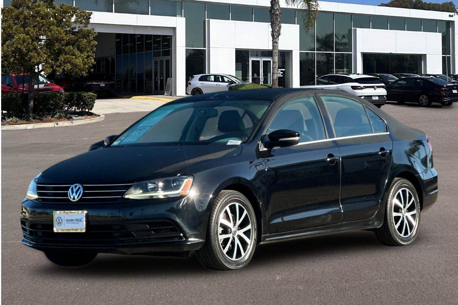 Used 2017 Black Volkswagen 1.4T SE image 7