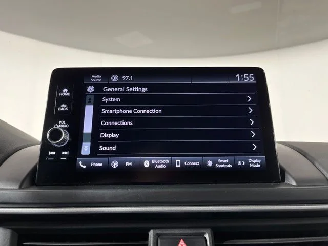 Used 2023  Honda EX-L image 25