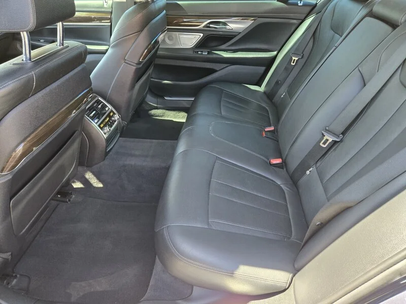Used 2016 Gray BMW 740i image 8
