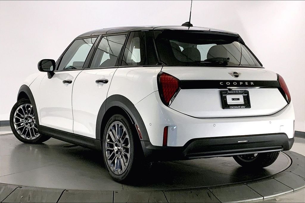 Used 2026 Nanuq White Metallic MINI  image 10