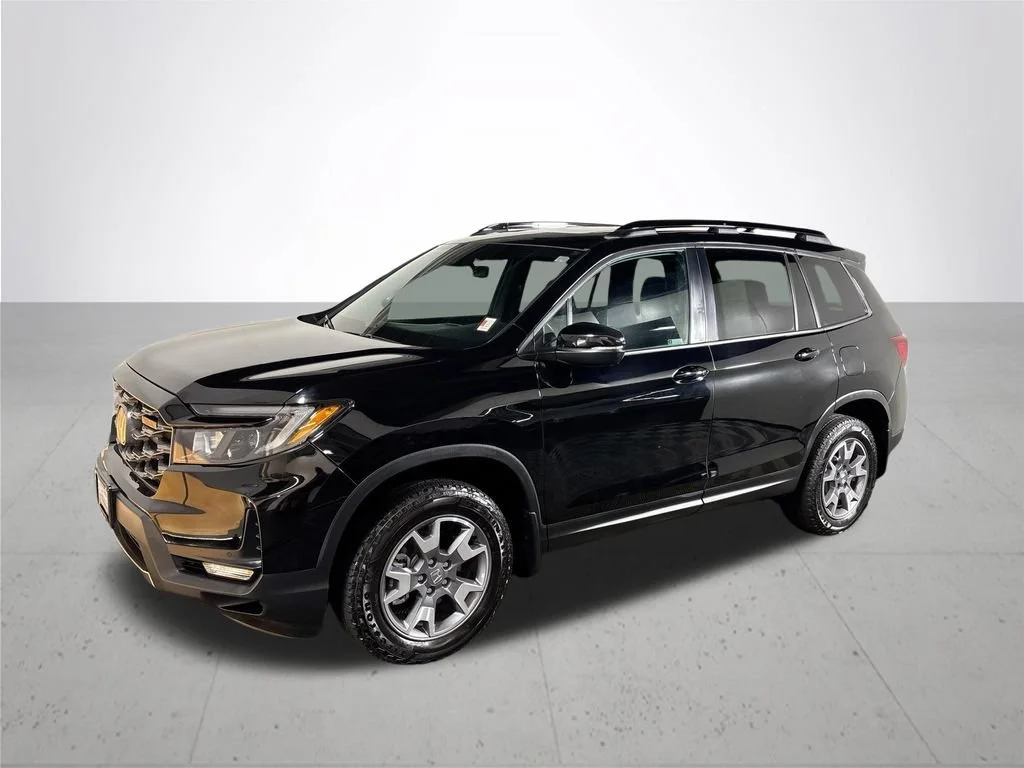Certified Used 2022 Crystal Black Pearl Honda TrailSport image 29