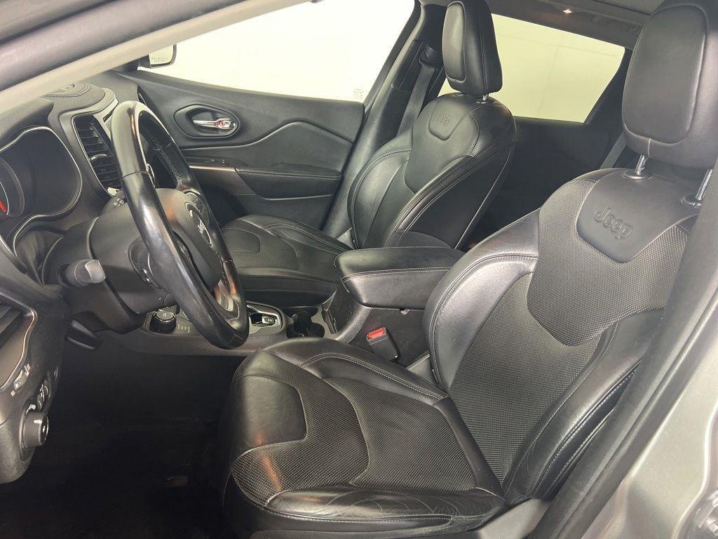 Used 2019 Billet Silver Metallic Clearco Jeep Limited image 4