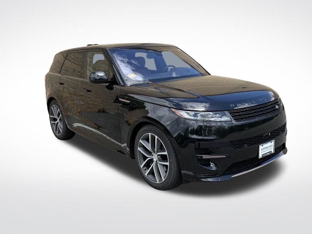 Used 2023 Black Land Rover SE Dynamic image 3
