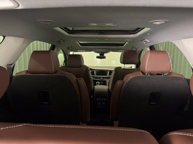 Used 2021 White Frost Tricoat Buick Avenir image 29