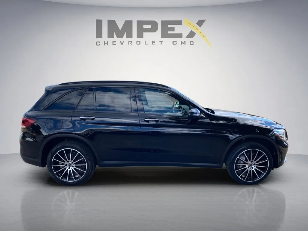 Used 2022 Black Mercedes-Benz GLC 300 image 6