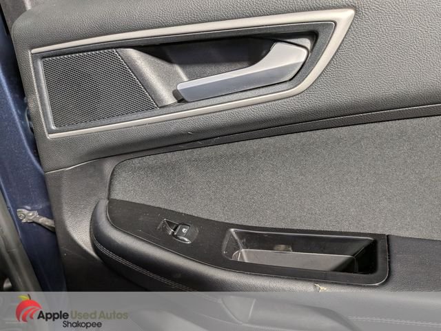 Used 2018 Blue Ford SEL image 34