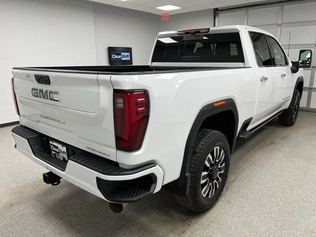 2025 GMC Sierra 2500HD Denali Ultimate - Photo 8