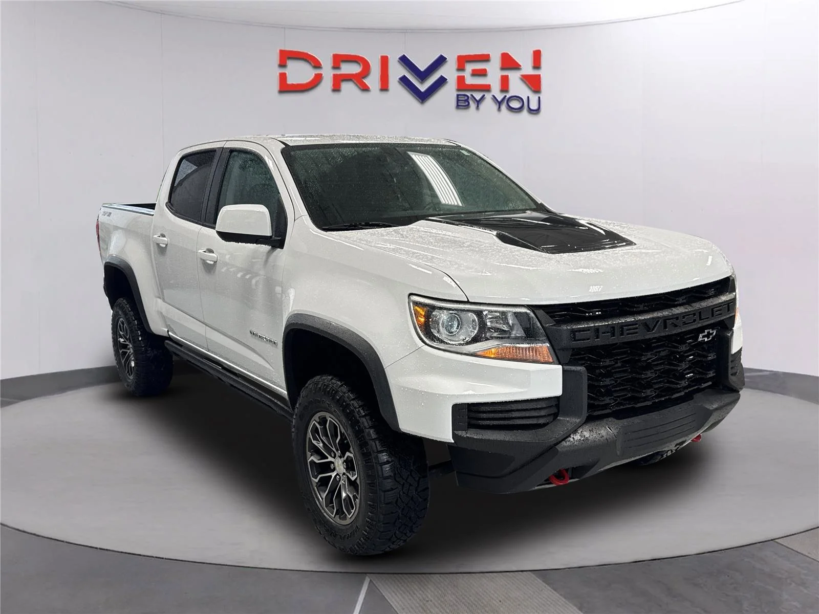 Used 2022 Summit White Chevrolet 4WD ZR2 image 1
