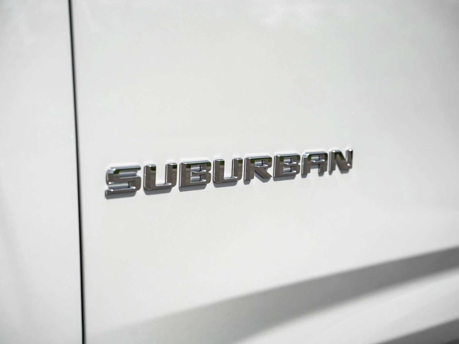 New 2026 Polar White Tricoat Chevrolet High Country image 27