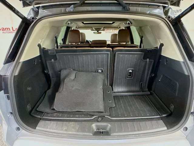 Certified Used 2024 Boulder Gray Pearl Nissan Platinum image 27