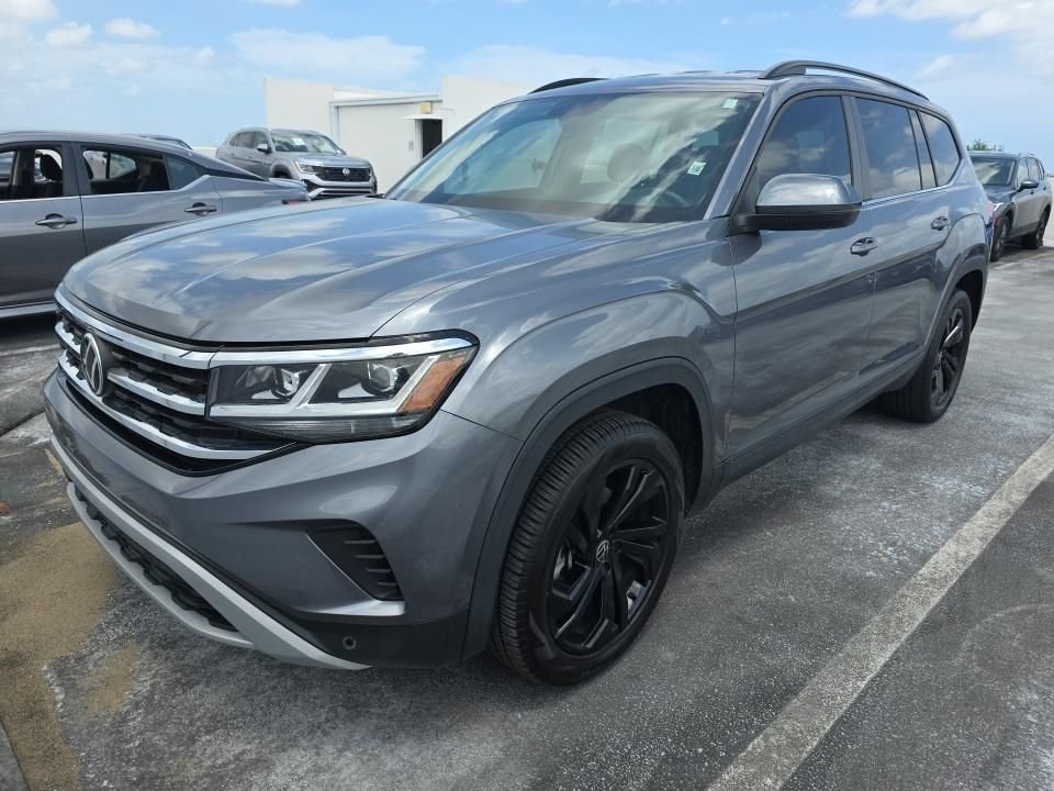 2022 Volkswagen Atlas SE w/Tech