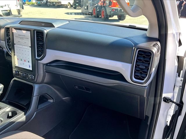 Used 2025 White Ford XL image 17