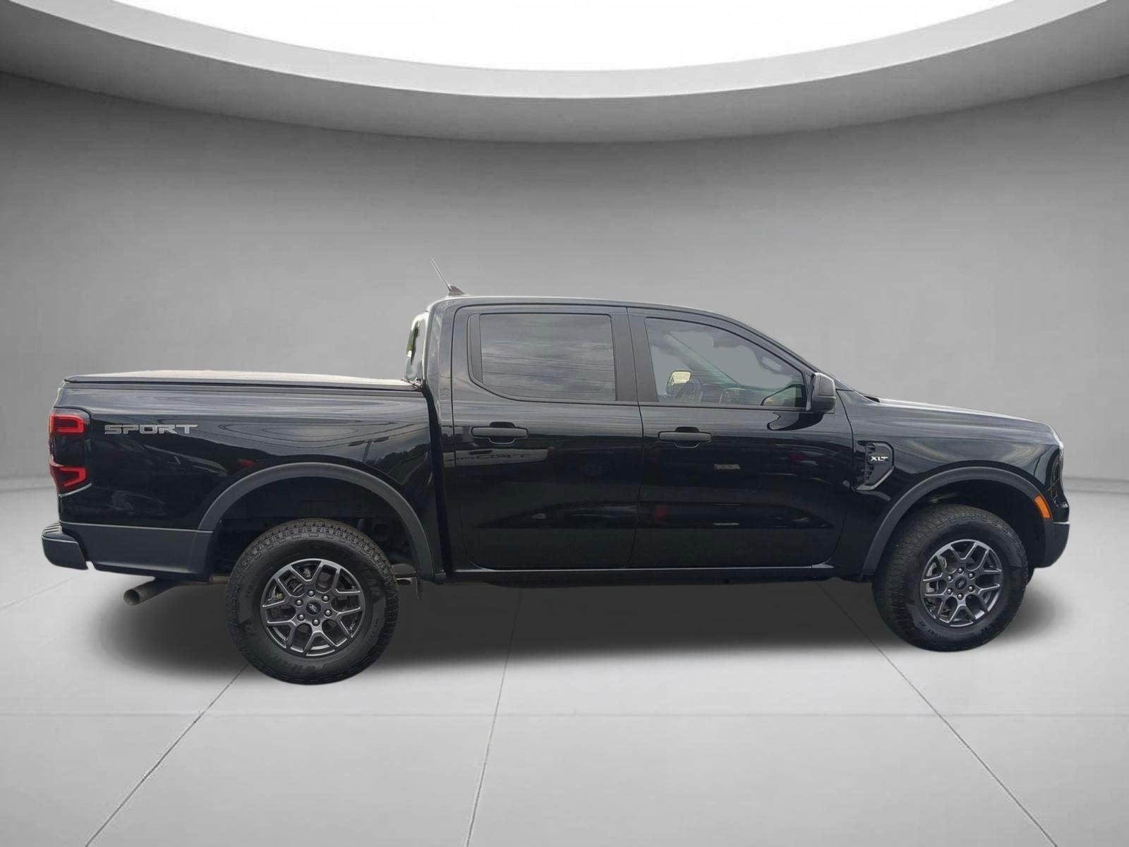Used 2025 Shadow Black Ford XLT image 6