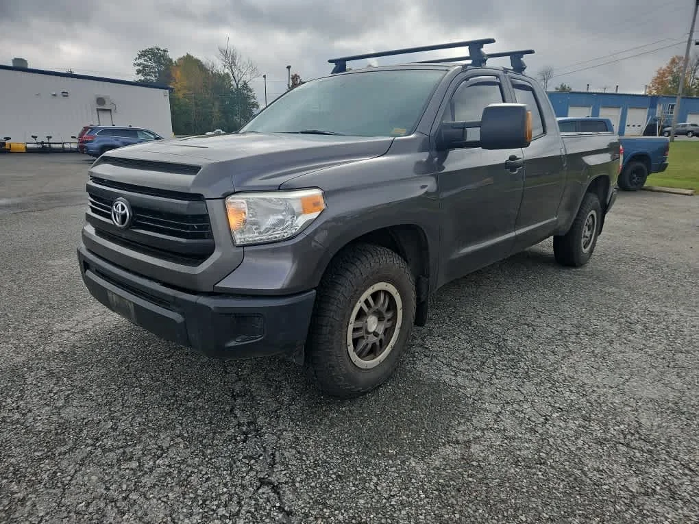 2014 Toyota Tundra SR