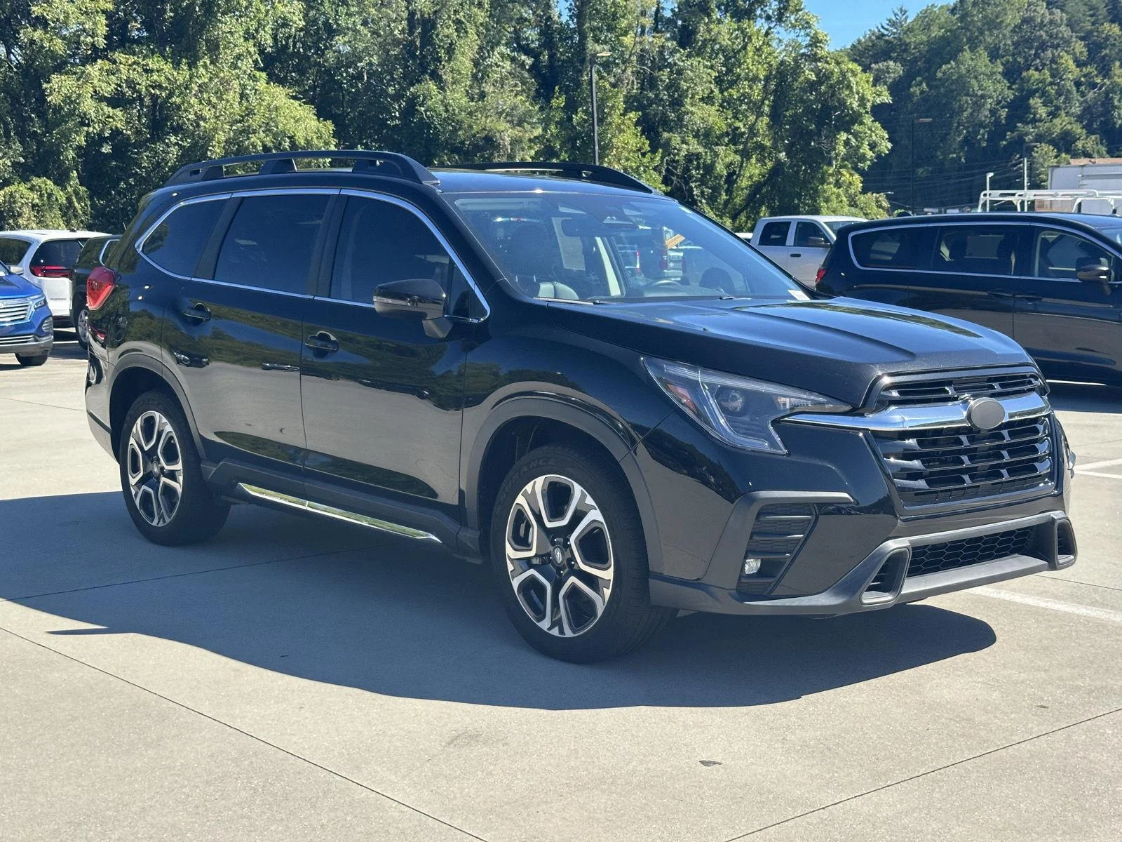 2023 Subaru Ascent Limited AWD photo
