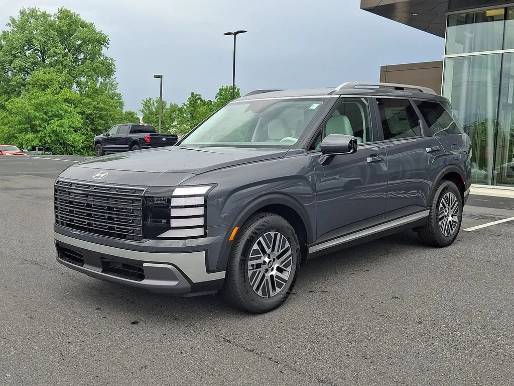 New 2026 Gray Hyundai SEL image 2