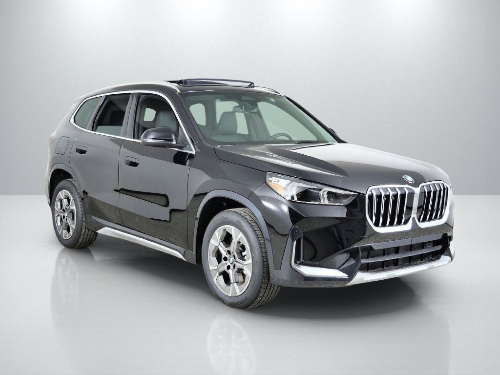 Used 2026 Jet Black BMW xDrive28i image 8