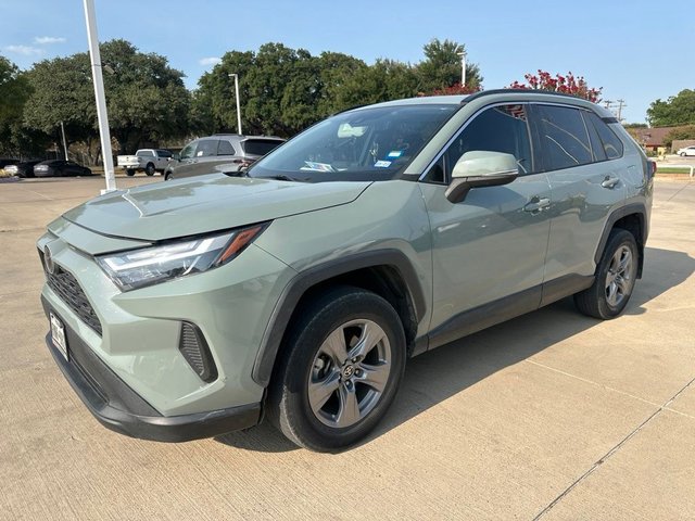 Pre-Owned 2022 Toyota RAV4 XLE FWD 4D Sport Utility