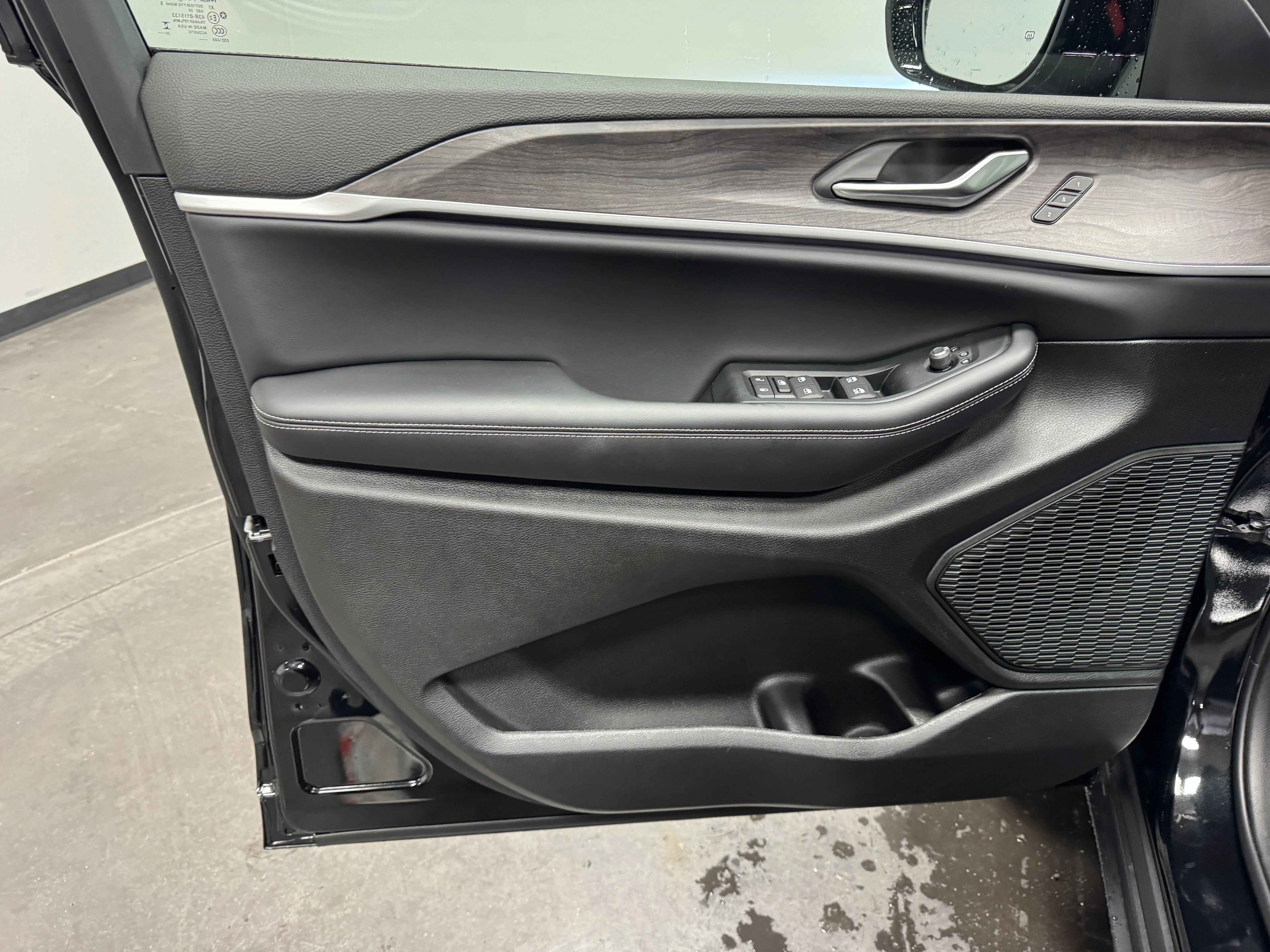 2025 Jeep Grand Cherokee Limited - Photo 14