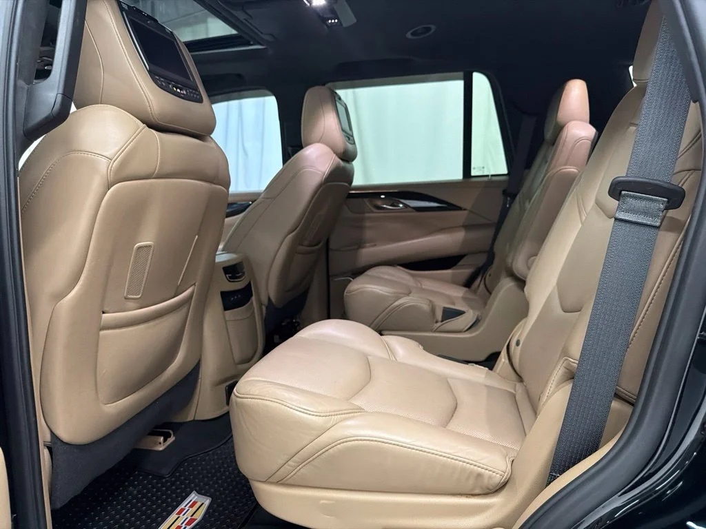 Used 2019 Black Cadillac Platinum Edition image 23