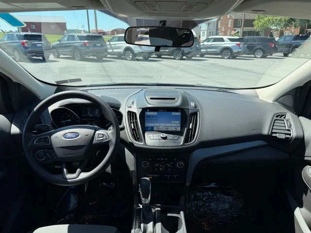 Certified Used 2018 Blue Metallic Ford SE image 15