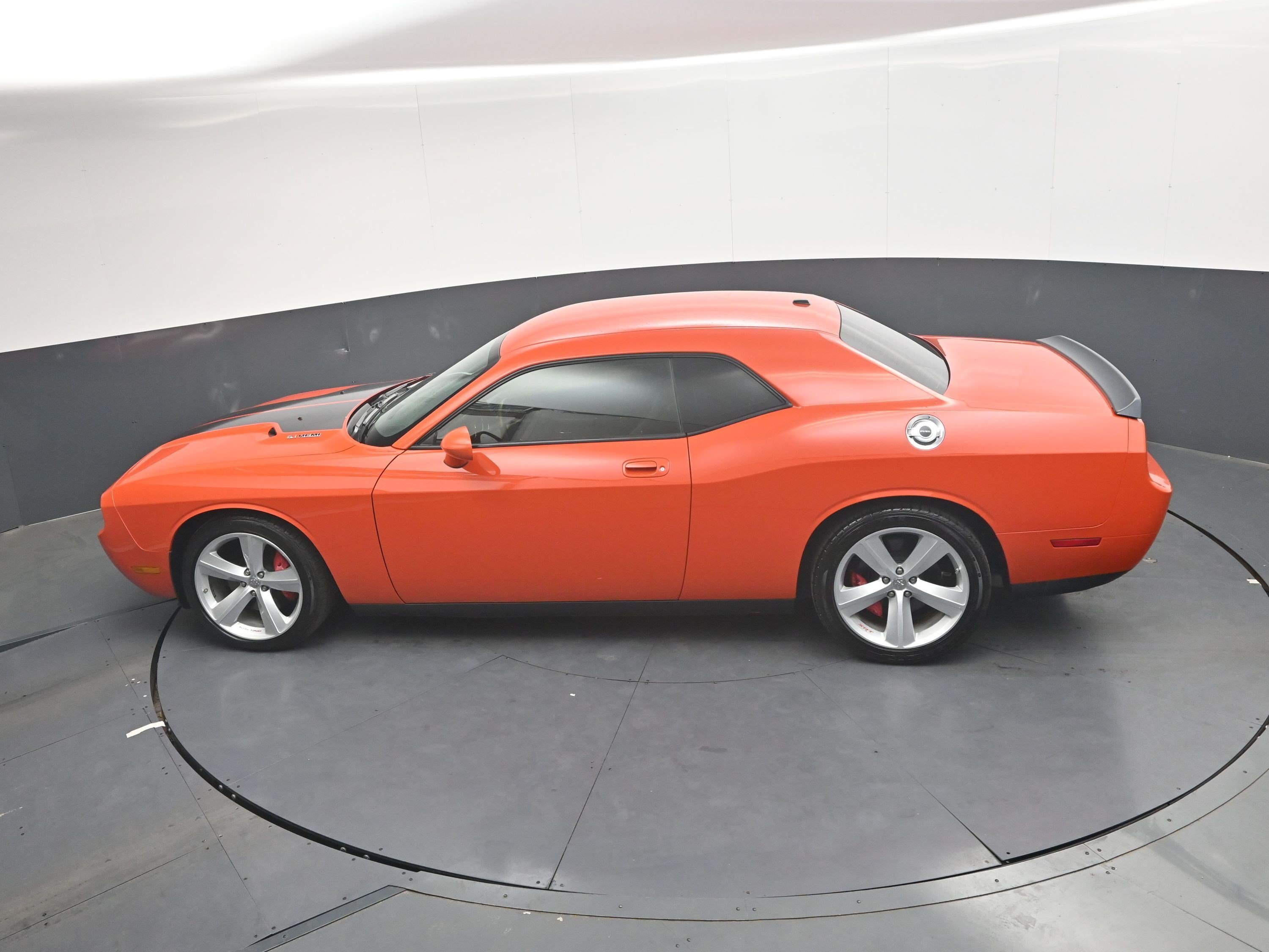Used 2009 Hemi Orange Pearl Dodge SRT8 image 20