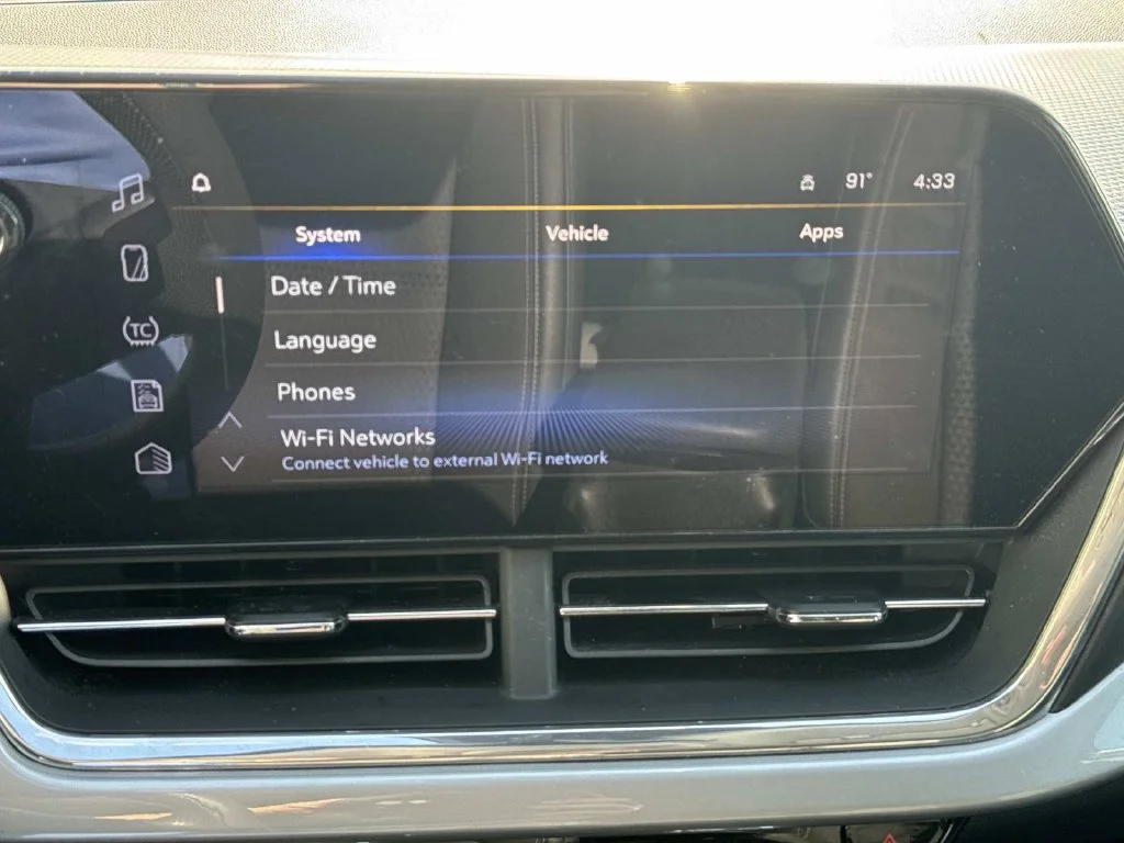 Used 2025 Gray Chevrolet LT image 45