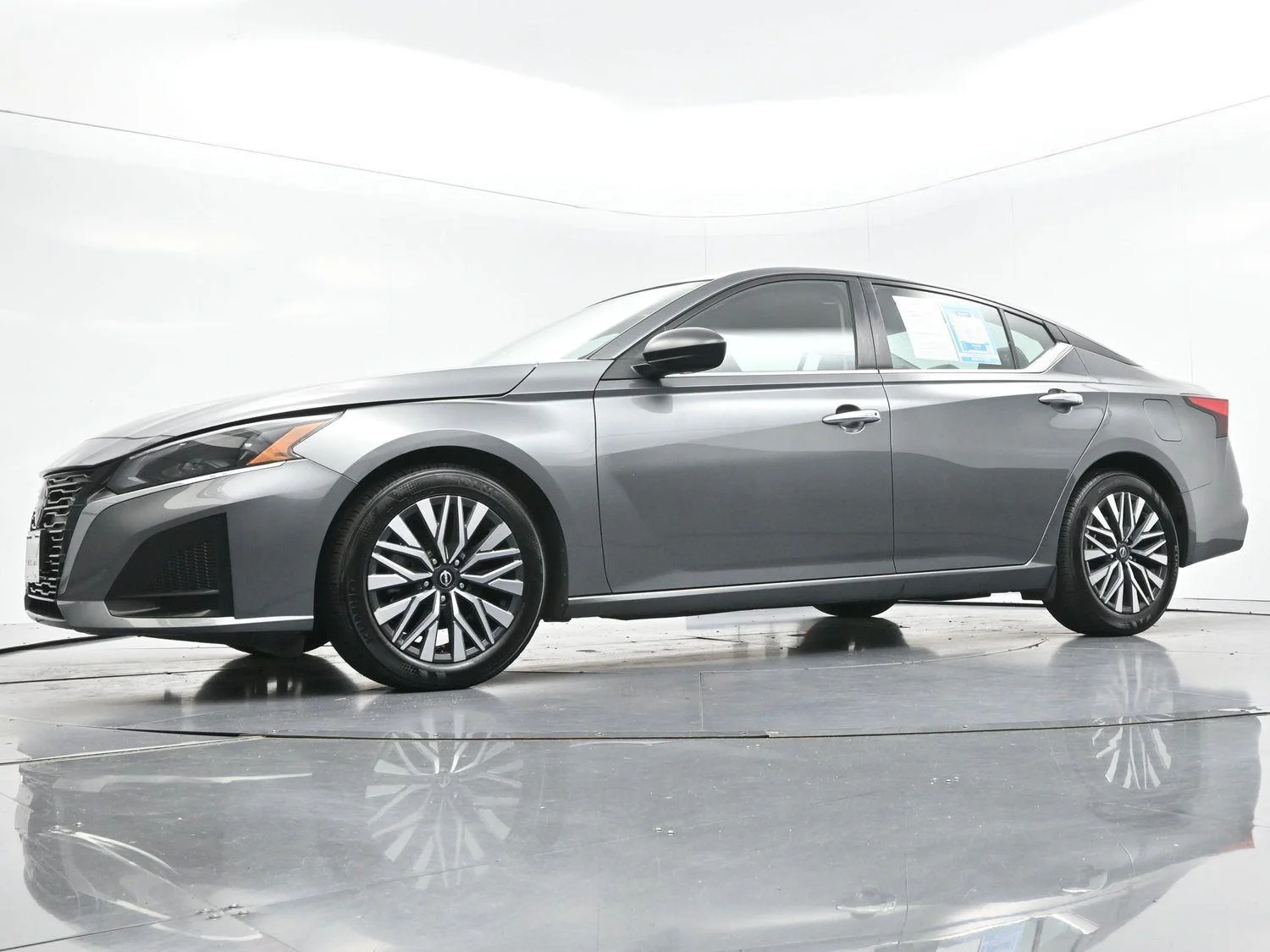 Used 2024 Gun Metallic Nissan 2.5 SV image 45