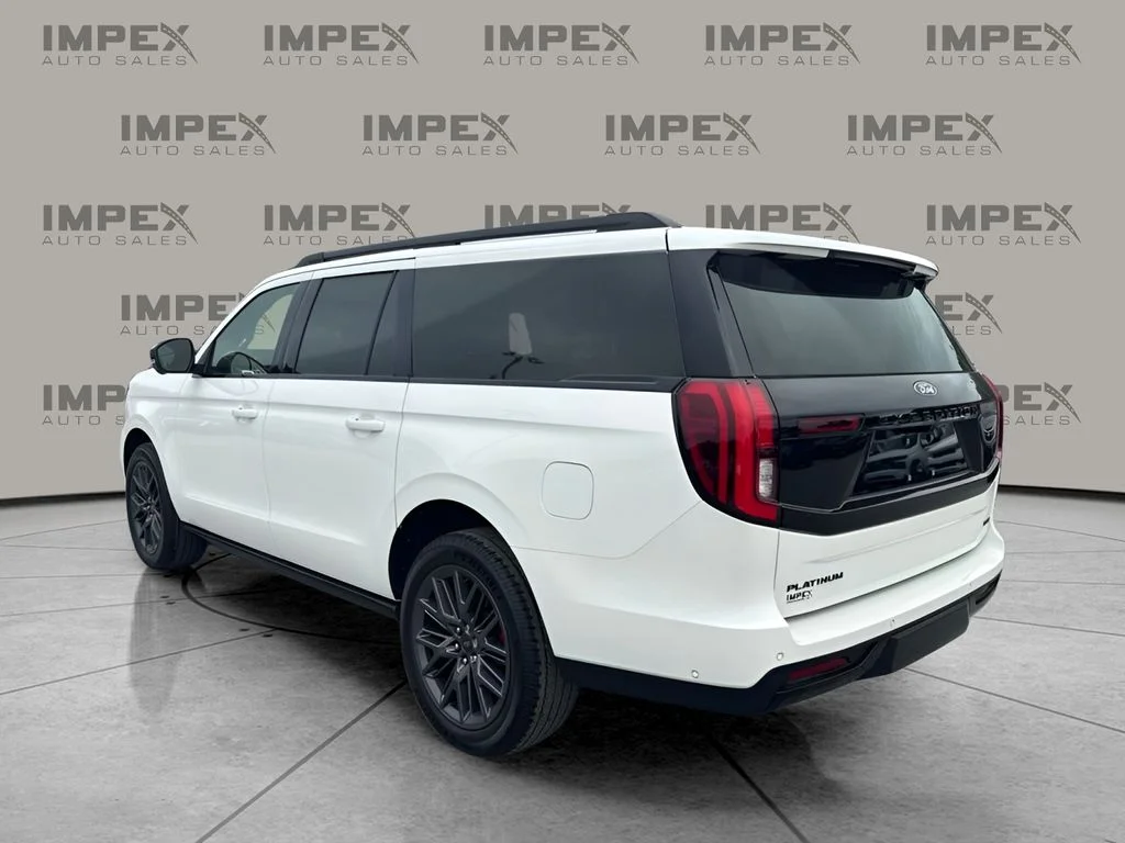 Used 2025 White Ford Platinum image 3