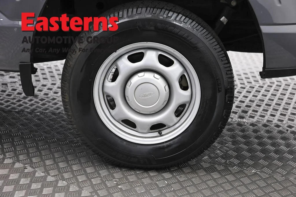 Used 2022 Gray Ford XL image 29