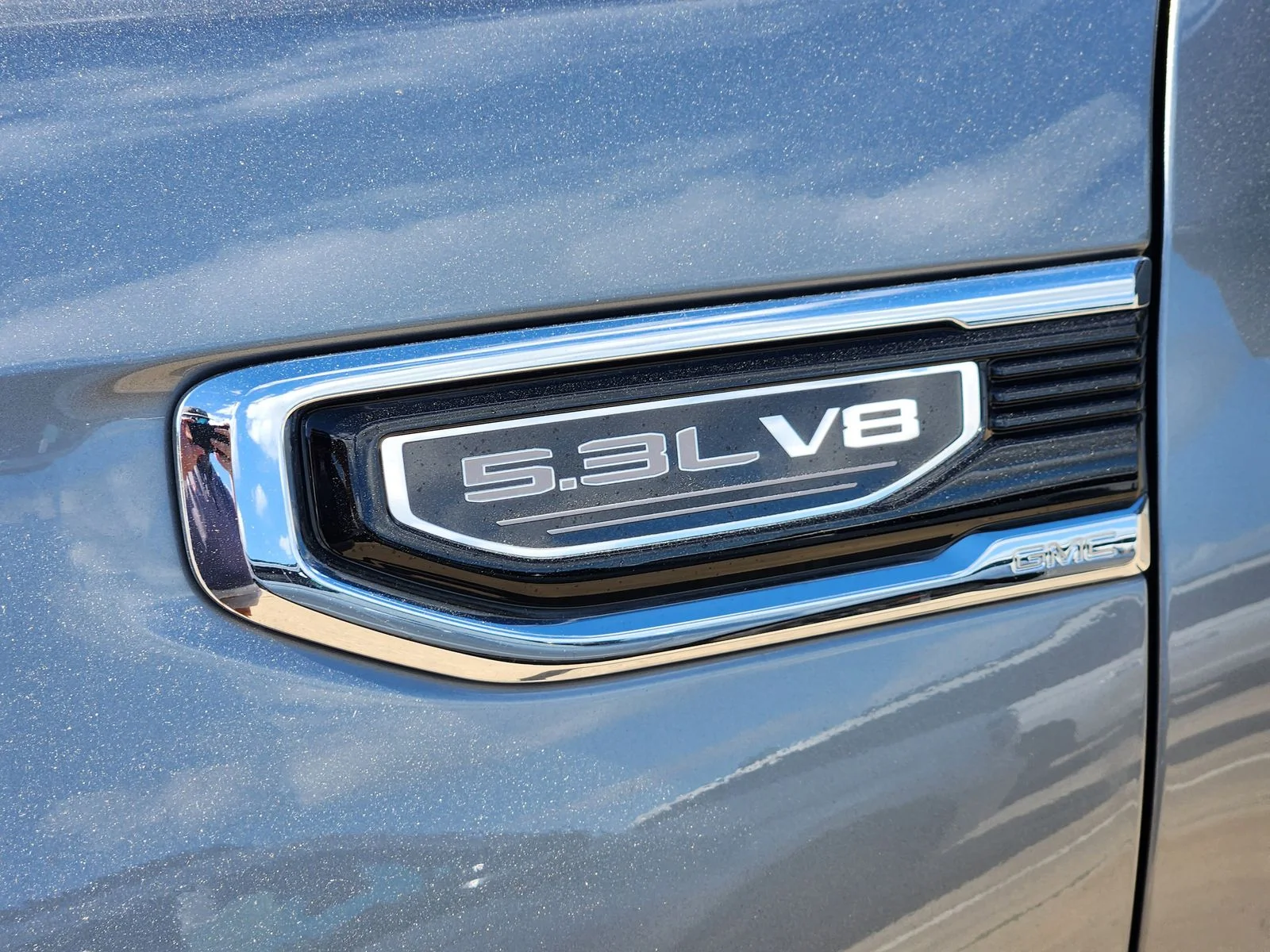 Used 2024 Silver GMC Denali image 11