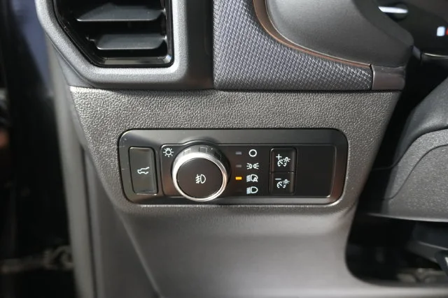 Used 2023 Shadow Black Ford Outer Banks image 21