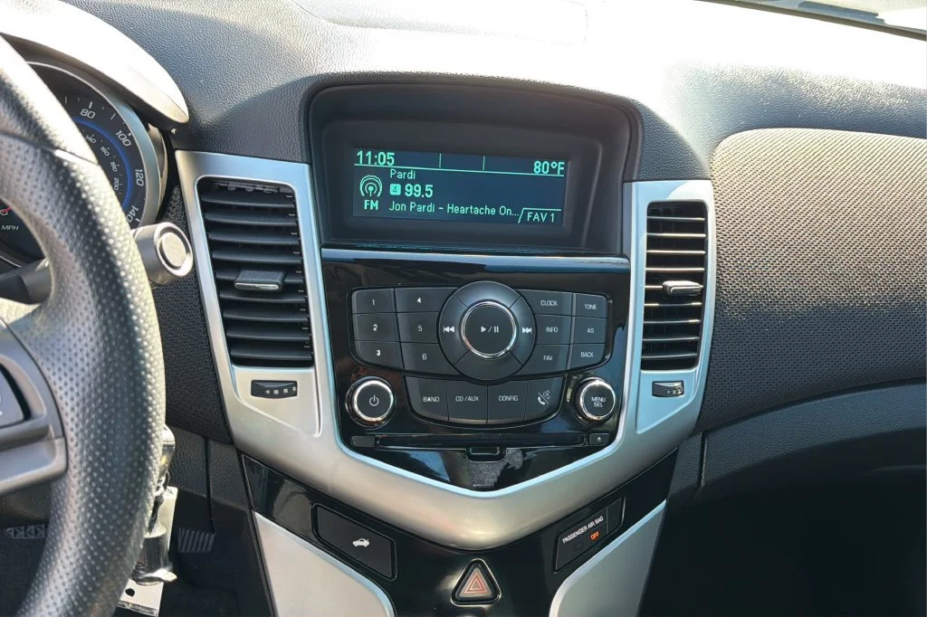 Used 2016 BLACK GRANITE METALLIC Chevrolet LT image 24