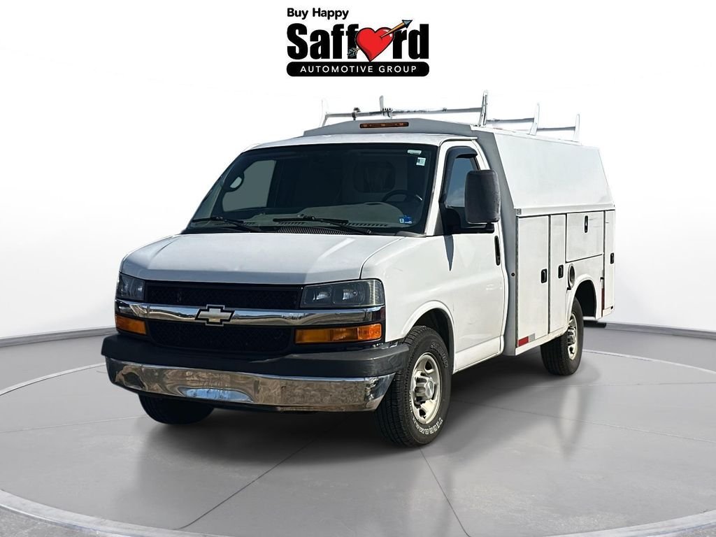 2015 Chevrolet Express Cutaway Base