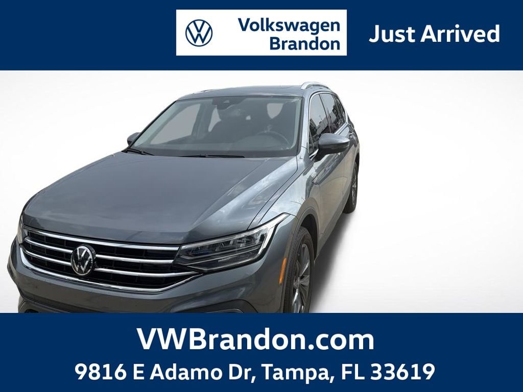 Used 2023 Gray Volkswagen 2.0T SE image 1