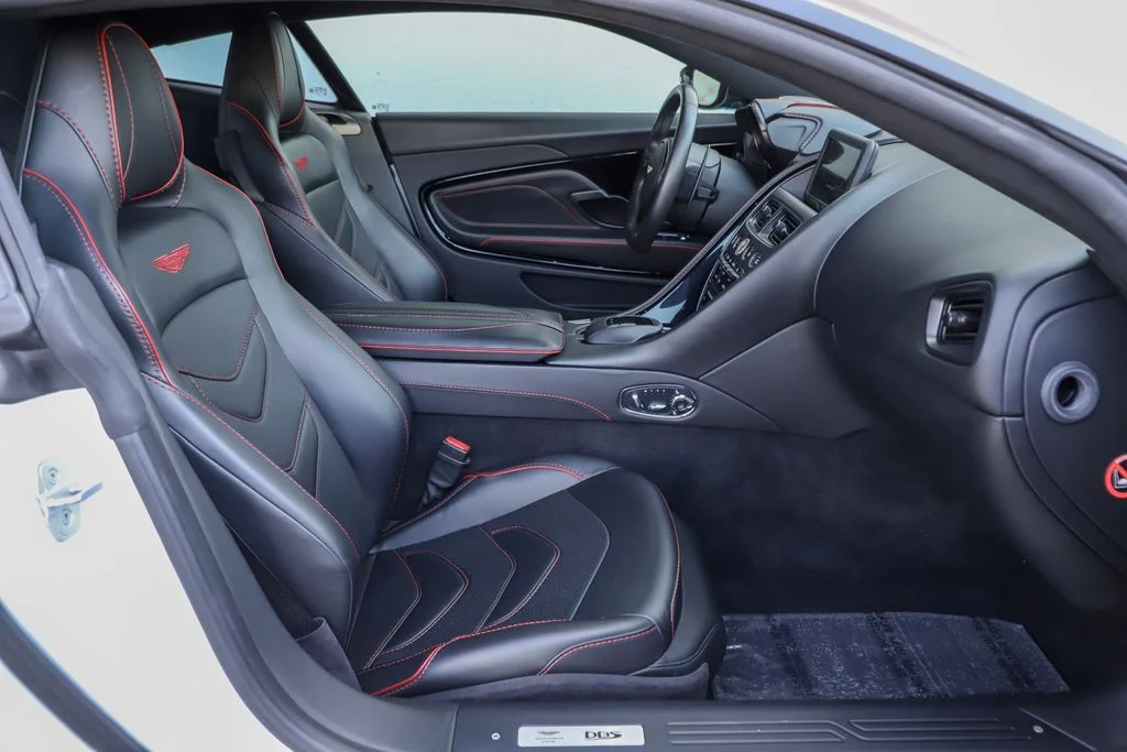 2019 Aston Martin DBS Superleggera Base - Photo 61