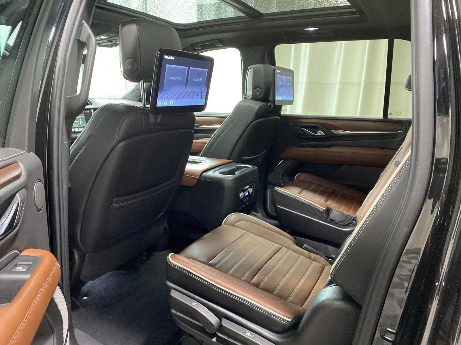 Used 2023 Onyx Black GMC Denali Ultimate image 23