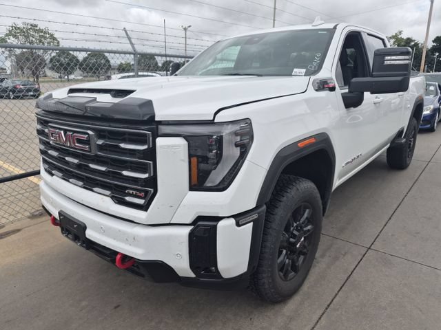 Used 2026 White GMC AT4 image 1
