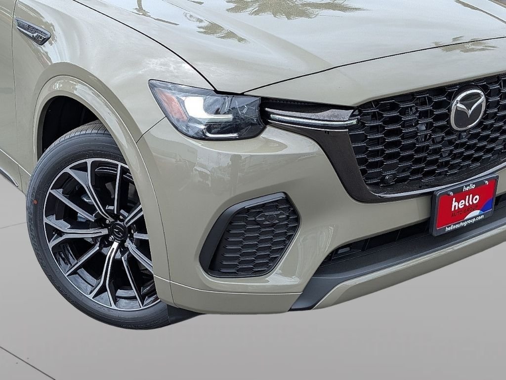 New 2026 Zircon Sand Metallic Mazda 3.3 Turbo S Premium AWD image 5