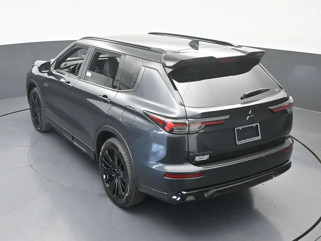 New 2026 Graphite Gray Mitsubishi BLACK EDITION S-AWC image 53