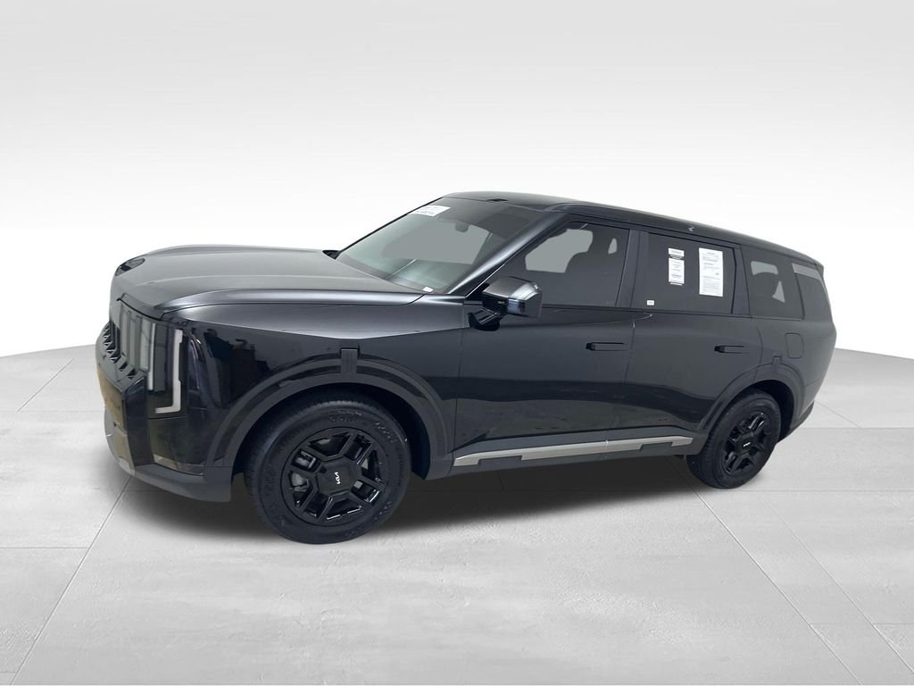 Used 2027 Black Kia LX image 2