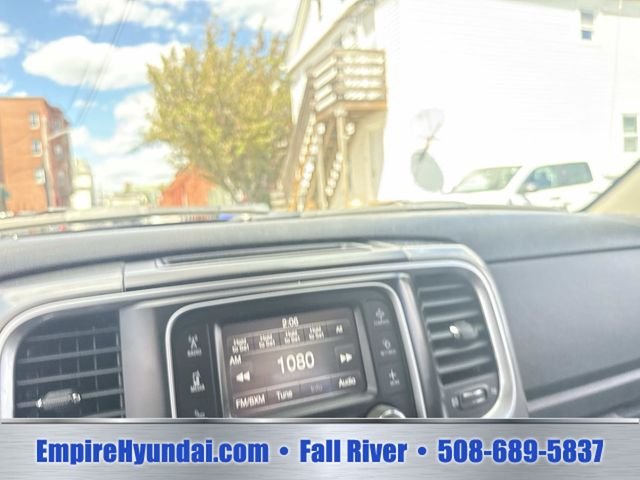 2024 RAM Ram 1500 Classic SLT - Photo 17