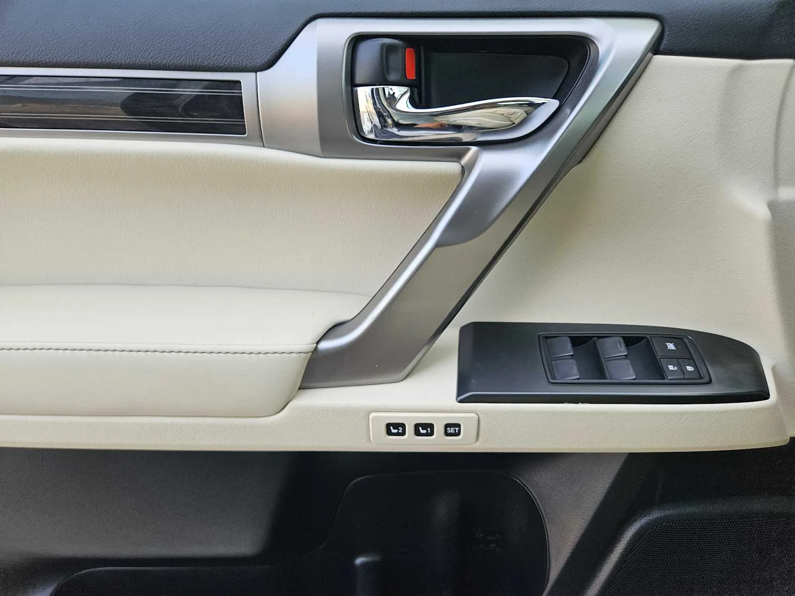 Certified Used 2023 ATOMIC SILVER Lexus Premium image 17