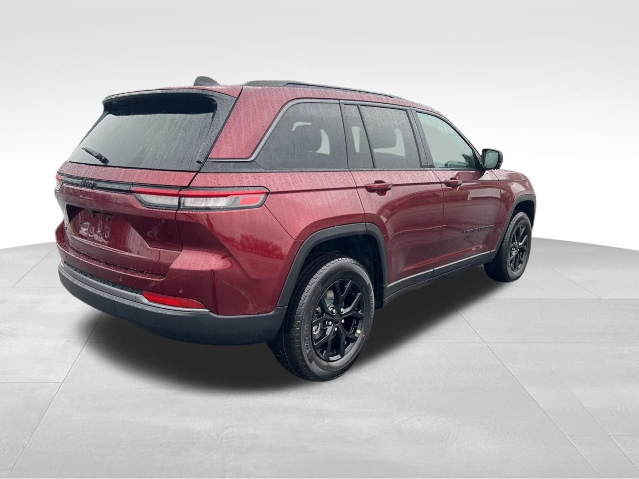 New 2026 Velvet Red Pearl-Coat Exterior Paint Jeep Altitude image 5