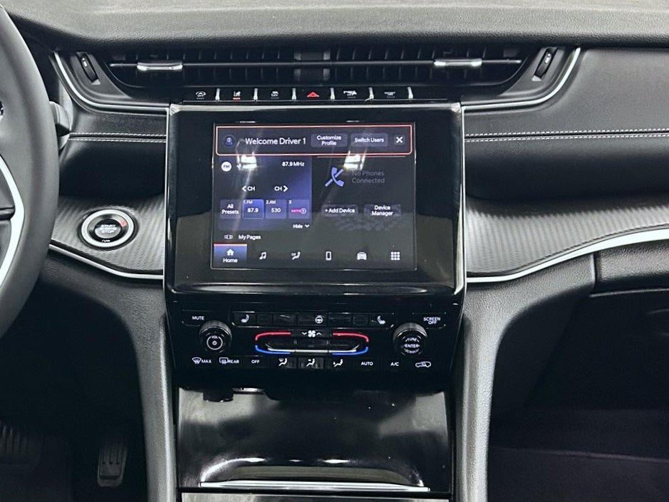 Certified Used 2024 Gray Jeep Altitude X image 12